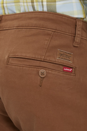 Pantalón Chino XX de LEV’IS STRAUSS & CO