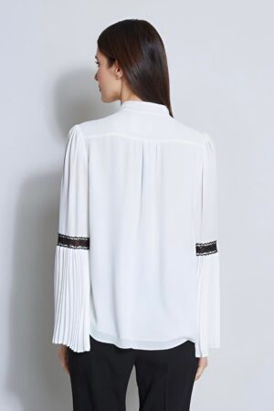 Blusa blanca, de manga larga BE YOU